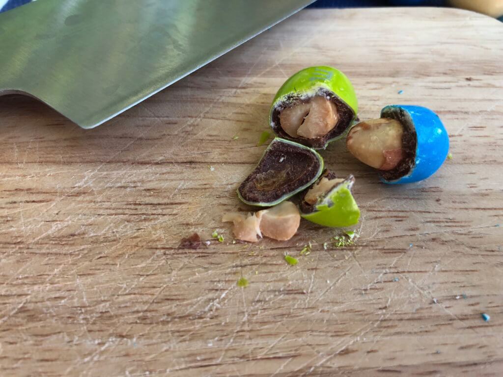 m&m - Thai Coconut Peanut geknackt