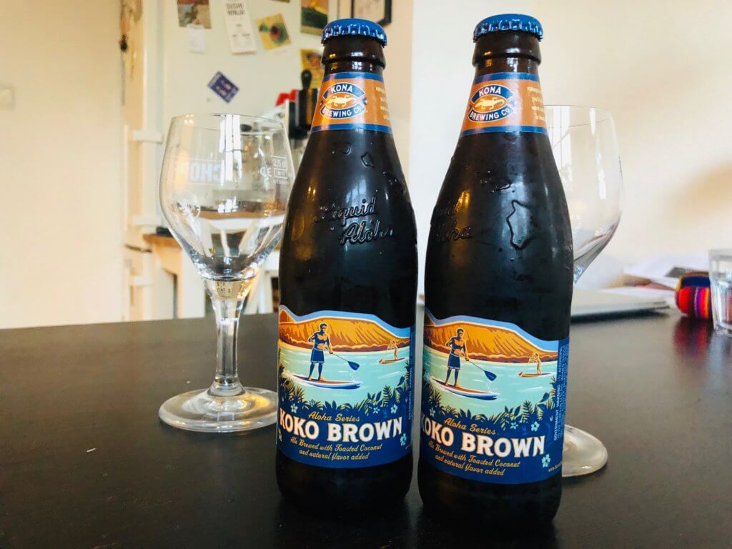 Es ist angerichtet: 2 mal Kona Brewing Koko Brown